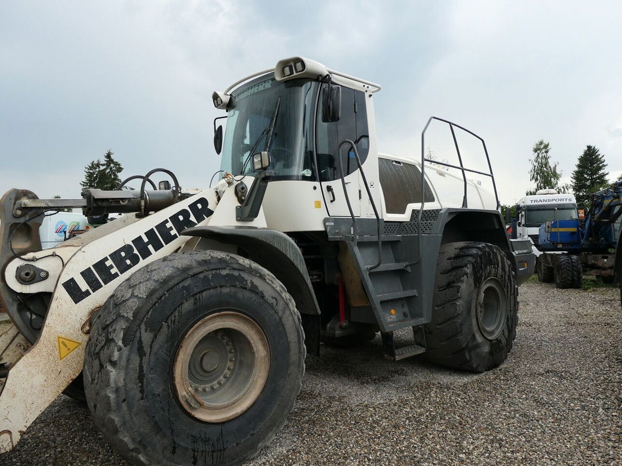 Liebherr L 576 - Kolesový nakladač: obrázok 4 Liebherr L 576 - Kolesový nakladač: obrázok 4