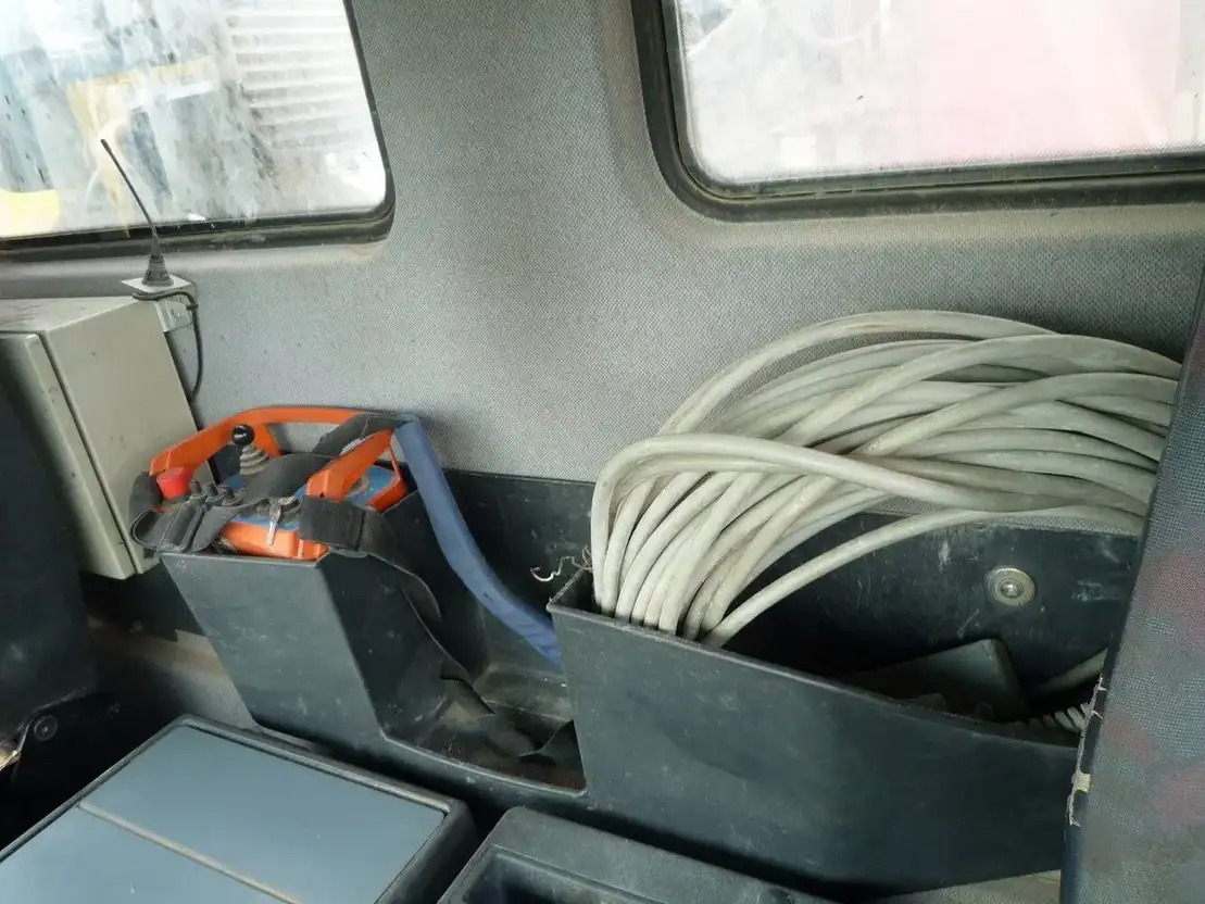 Domiešavač s pumpou Mercedes-Benz Actros 4141: obrázok 12