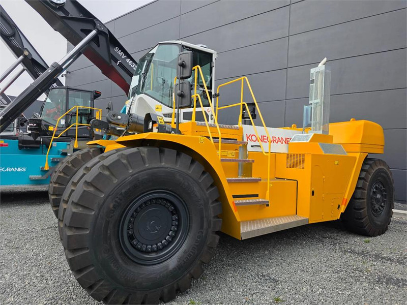 KONECRANES SMV 42-1200C - Dieselový vysokozdvižný vozík: obrázok 1 KONECRANES SMV 42-1200C - Dieselový vysokozdvižný vozík: obrázok 1