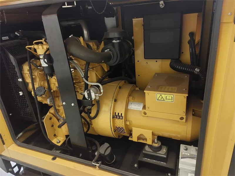 Cat DE33E0 - Manipulačná technika: obrázok 4 Cat DE33E0 - Manipulačná technika: obrázok 4