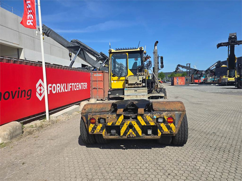 Terberg RT223 4x4 - Terminálový ťahač: obrázok 5 Terberg RT223 4x4 - Terminálový ťahač: obrázok 5