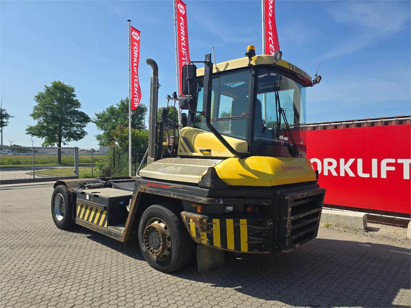Terberg RT223 4x4 - Terminálový ťahač: obrázok 1 Terberg RT223 4x4 - Terminálový ťahač: obrázok 1
