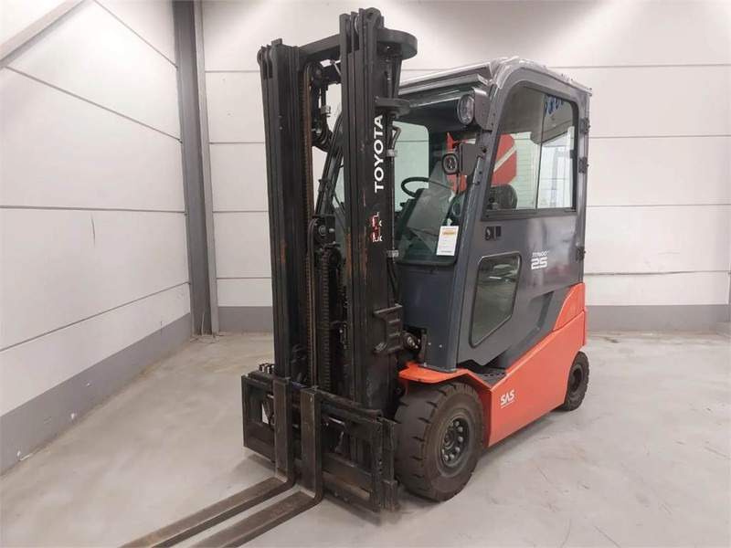 Toyota 8FBMKT25 - Elektrický vysokozdvižný vozík: obrázok 4 Toyota 8FBMKT25 - Elektrický vysokozdvižný vozík: obrázok 4