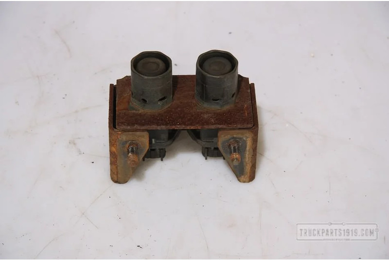 Iveco Hydraulic System Iveco Bed.Kantelcil.Used - Hydraulika pre Nákladné auto: obrázok 1 Iveco Hydraulic System Iveco Bed.Kantelcil.Used - Hydraulika pre Nákladné auto: obrázok 1