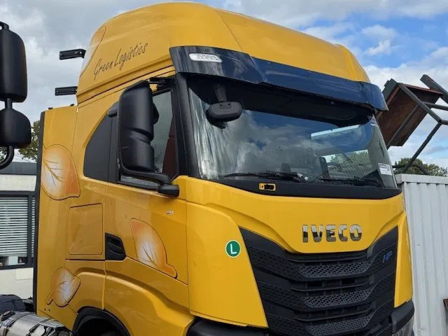 Iveco S-WAY Cabin 2021 - Kabína a interiér pre Nákladné auto: obrázok 2 Iveco S-WAY Cabin 2021 - Kabína a interiér pre Nákladné auto: obrázok 2