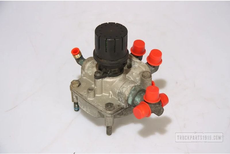 Scania R Compressed Air System Scania R Relaisklep Used - Ventil pre Nákladné auto: obrázok 1 Scania R Compressed Air System Scania R Relaisklep Used - Ventil pre Nákladné auto: obrázok 1