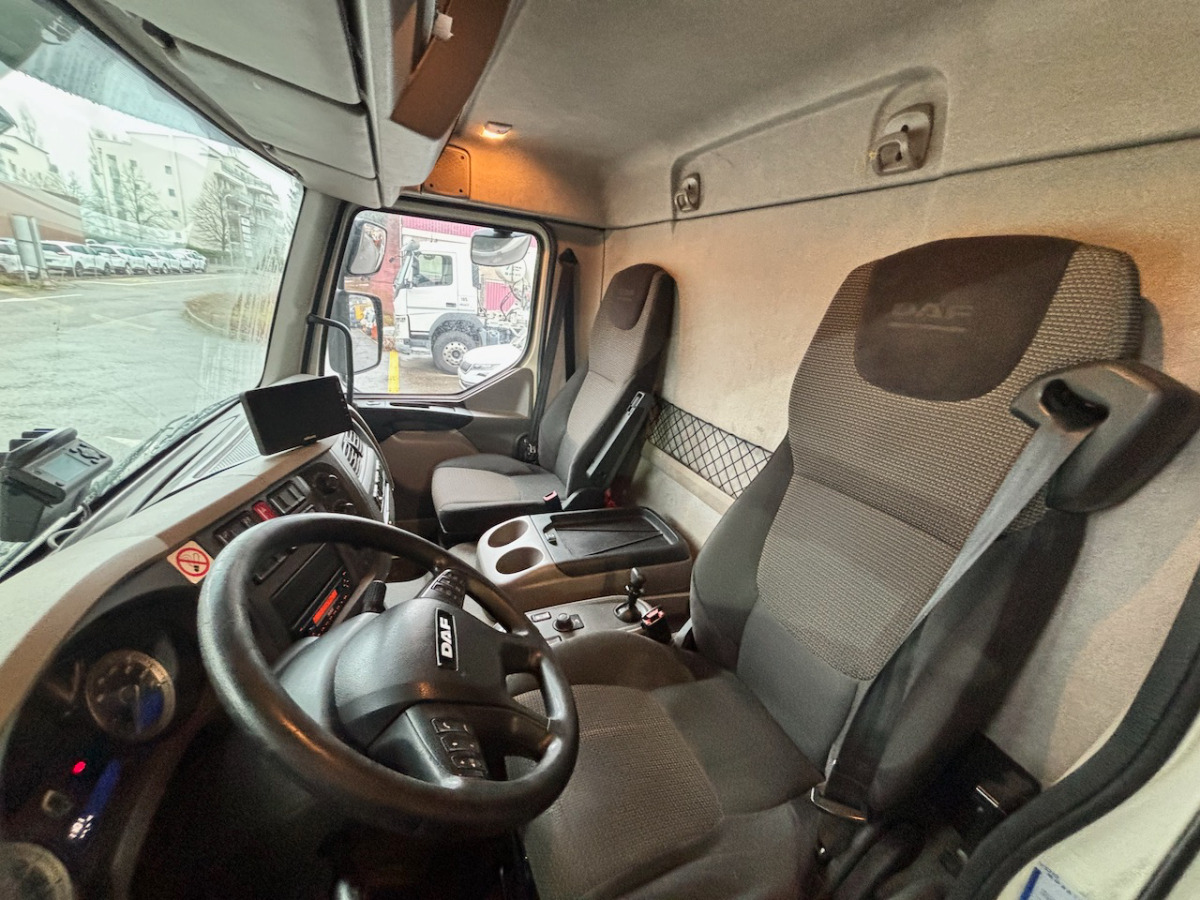 DAF LF 280 - Chladirenské nákladné vozidlo: obrázok 4 DAF LF 280 - Chladirenské nákladné vozidlo: obrázok 4