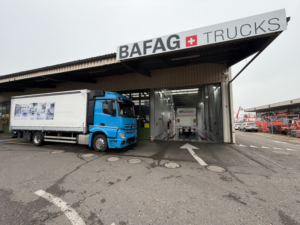 MERCEDES Mercedes Actros 1833L - Plachtové nákladné vozidlo: obrázok 2 MERCEDES Mercedes Actros 1833L - Plachtové nákladné vozidlo: obrázok 2