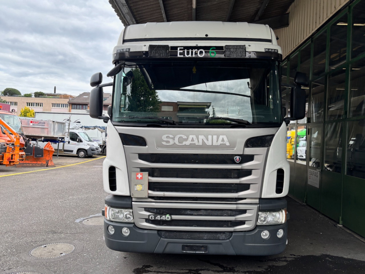 SCANIA G440 - Plachtové nákladné vozidlo: obrázok 3 SCANIA G440 - Plachtové nákladné vozidlo: obrázok 3