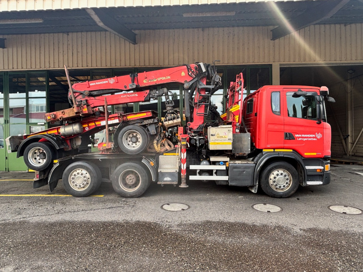 Nákladné vozidlo na prepravu dreva, Auto s hydraulickou rukou SCANIA G490 6x2: obrázok 13