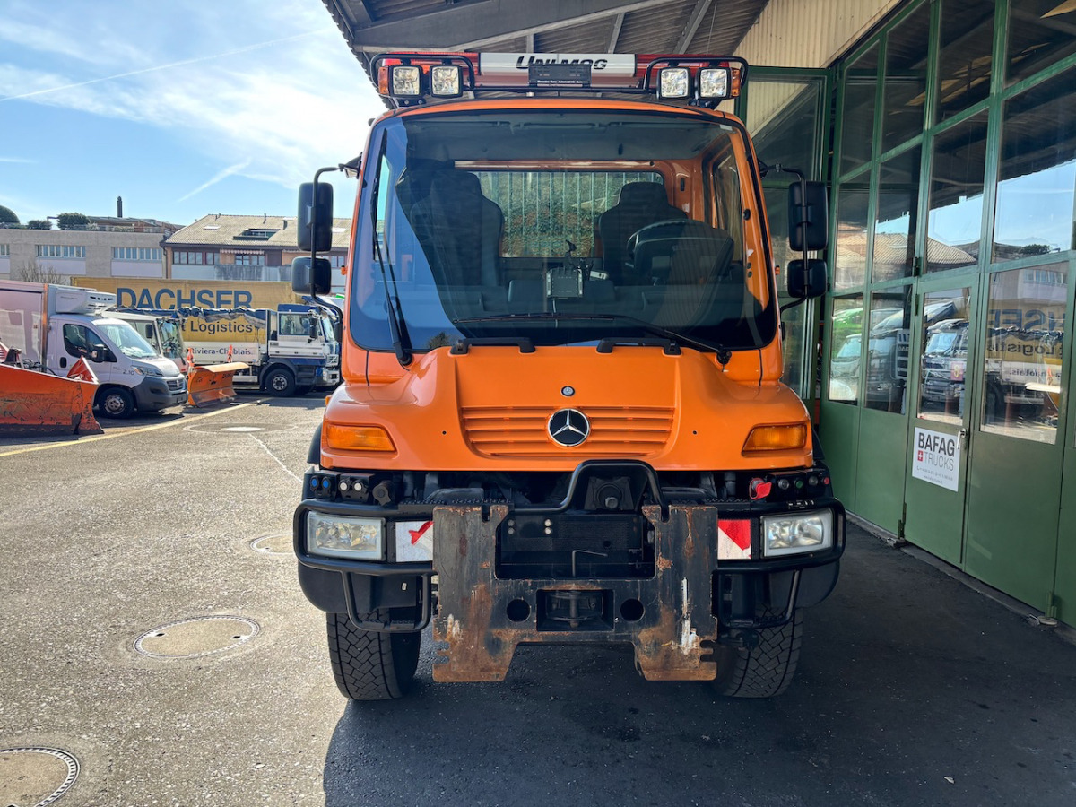 UNIMOG U400 - Sklápač: obrázok 3 UNIMOG U400 - Sklápač: obrázok 3