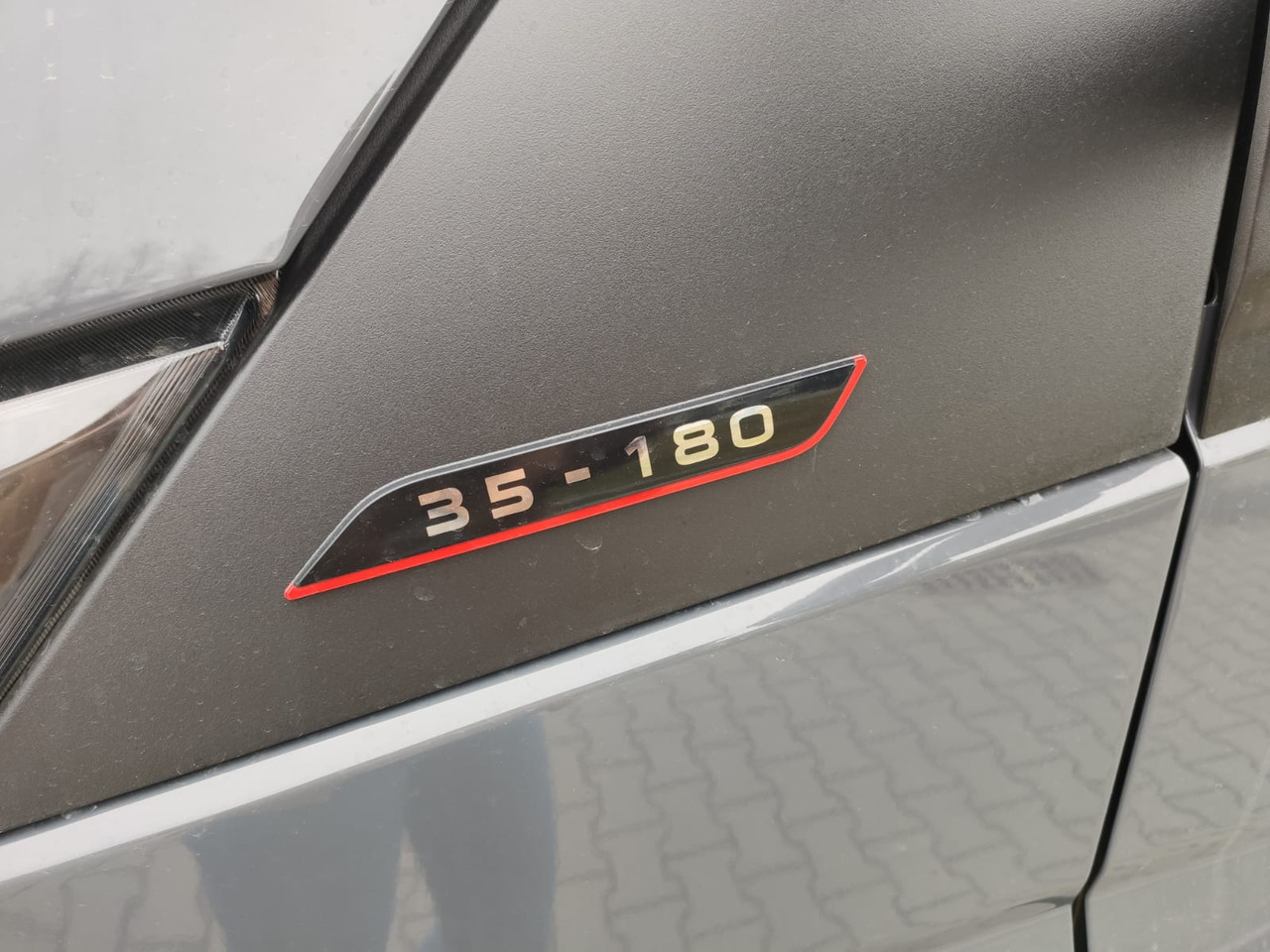 Iveco Daily 35C18 Tiefkühlkoffer -20°C - Chladiarenská dodávka: obrázok 4 Iveco Daily 35C18 Tiefkühlkoffer -20°C - Chladiarenská dodávka: obrázok 4