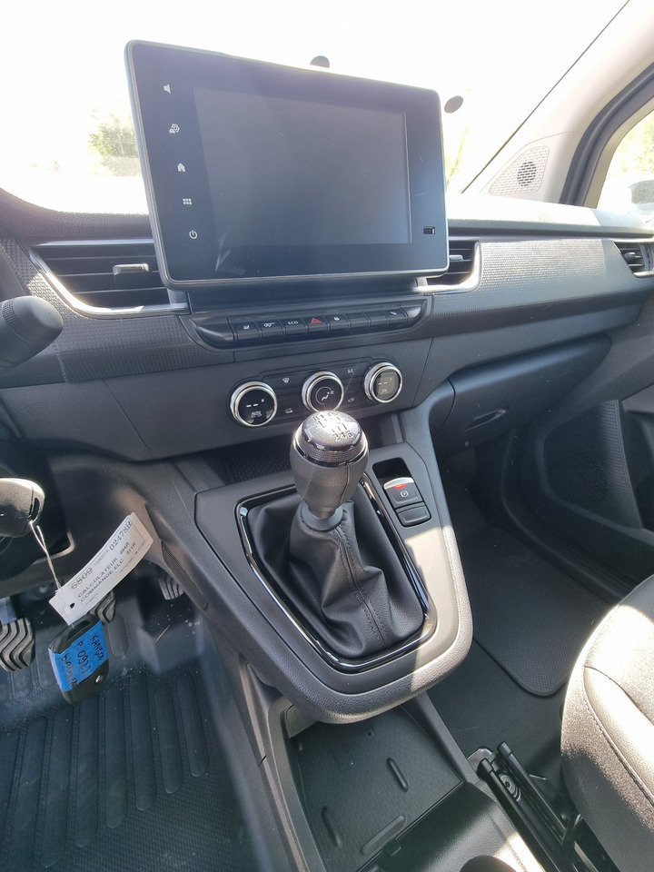 Renault Kangoo Lang Kühlkasten - Chladiarenská dodávka: obrázok 4 Renault Kangoo Lang Kühlkasten - Chladiarenská dodávka: obrázok 4