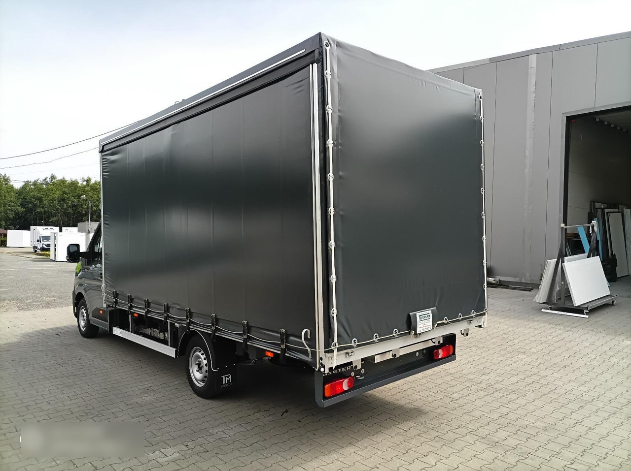 Renault Master 170 8 Pal Dachspoiler - Plachtová dodávka: obrázok 2 Renault Master 170 8 Pal Dachspoiler - Plachtová dodávka: obrázok 2