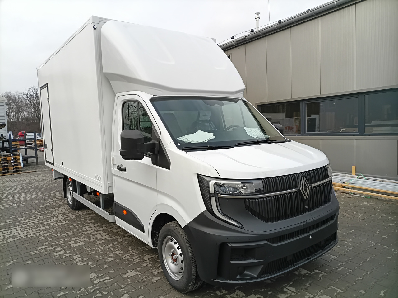 Renault Master 170 Koffer LBW - Dodávka skriňová nadstavba: obrázok 1 Renault Master 170 Koffer LBW - Dodávka skriňová nadstavba: obrázok 1
