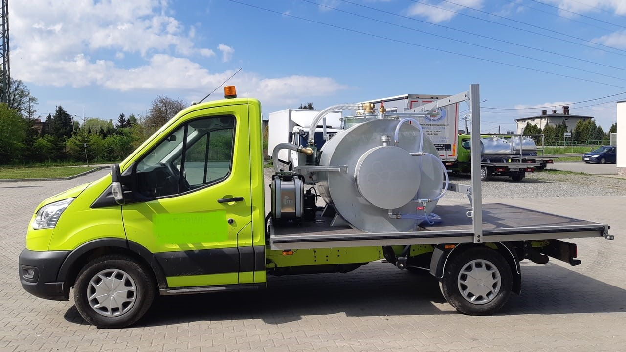 Renault Master Absaugfahrzeug - Fekálne vozidlo: obrázok 1 Renault Master Absaugfahrzeug - Fekálne vozidlo: obrázok 1
