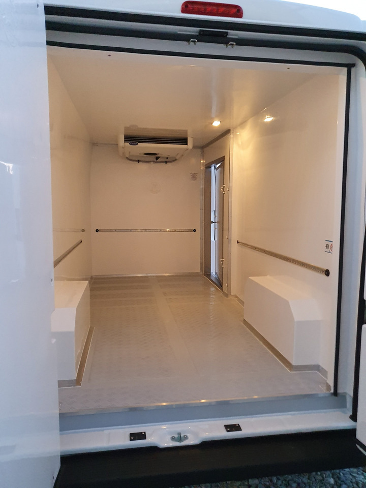 Renault Master L3H2 Tiefkühlkasten -18°C - Chladiarenská dodávka: obrázok 3 Renault Master L3H2 Tiefkühlkasten -18°C - Chladiarenská dodávka: obrázok 3