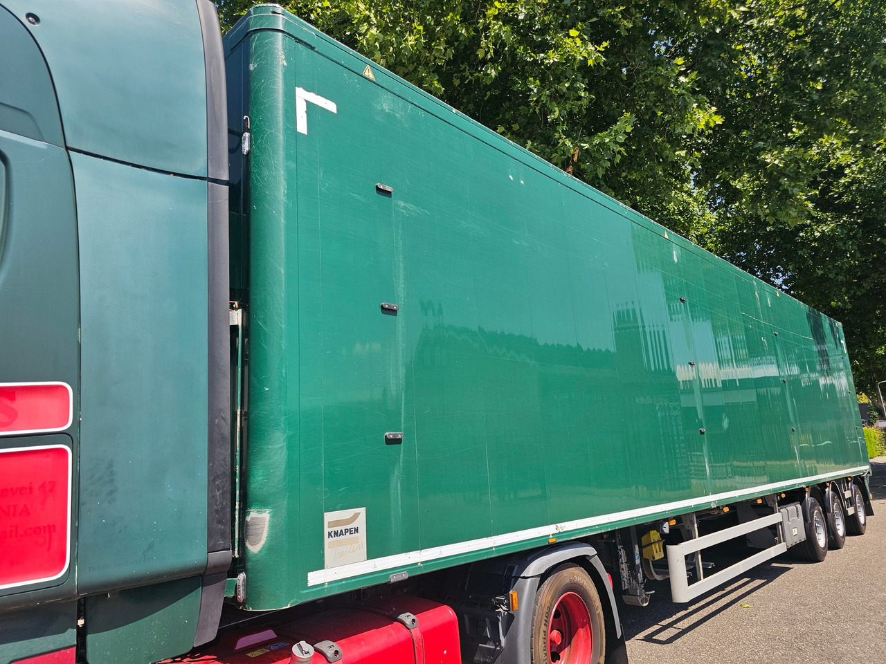 Knapen K200 With Steering Axle - Náves s posuvnou podlahou: obrázok 5 Knapen K200 With Steering Axle - Náves s posuvnou podlahou: obrázok 5