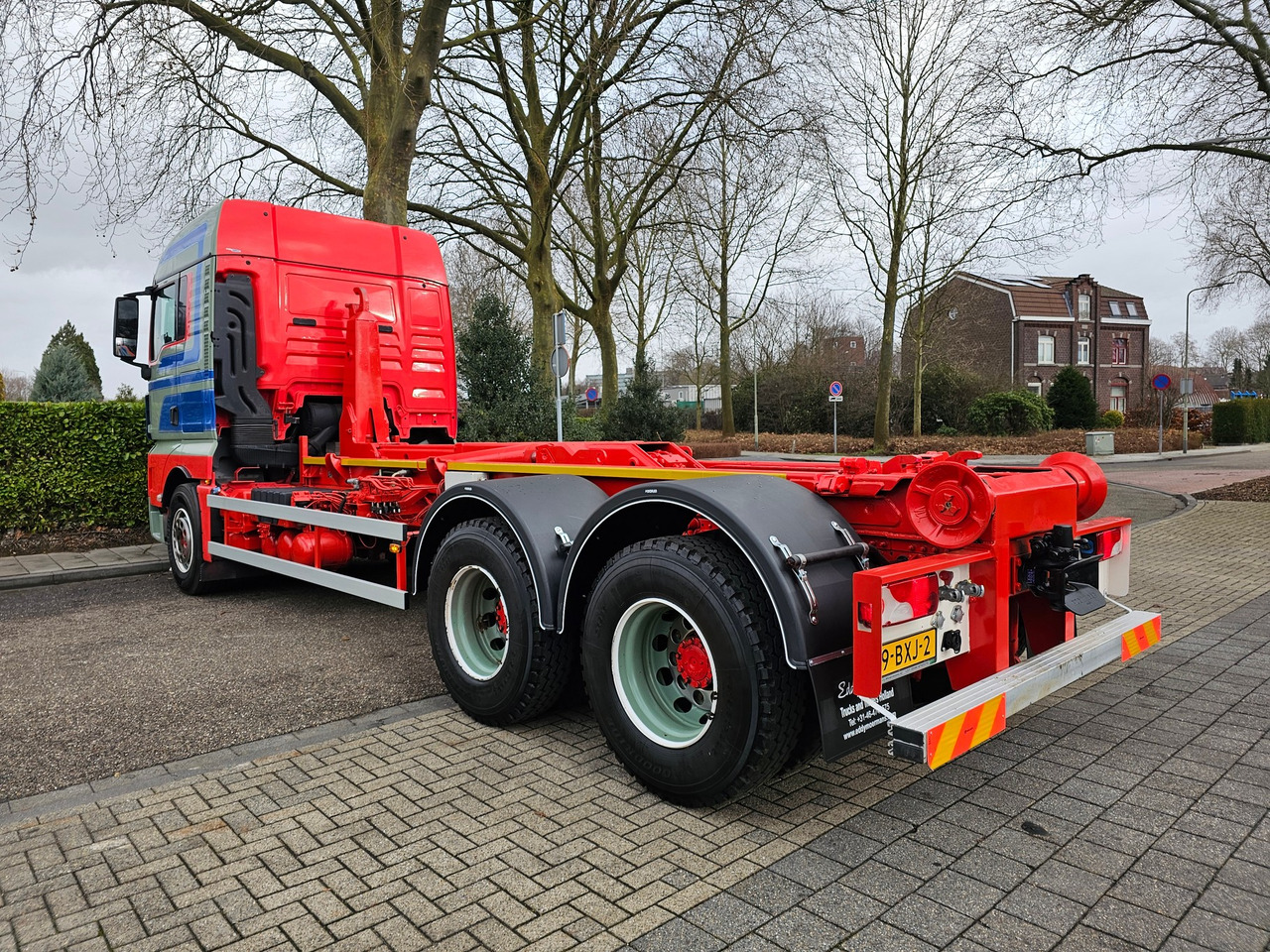 MAN TGX 26.560 XLX 6X4 - Hákový nosič kontajnerov: obrázok 2 MAN TGX 26.560 XLX 6X4 - Hákový nosič kontajnerov: obrázok 2