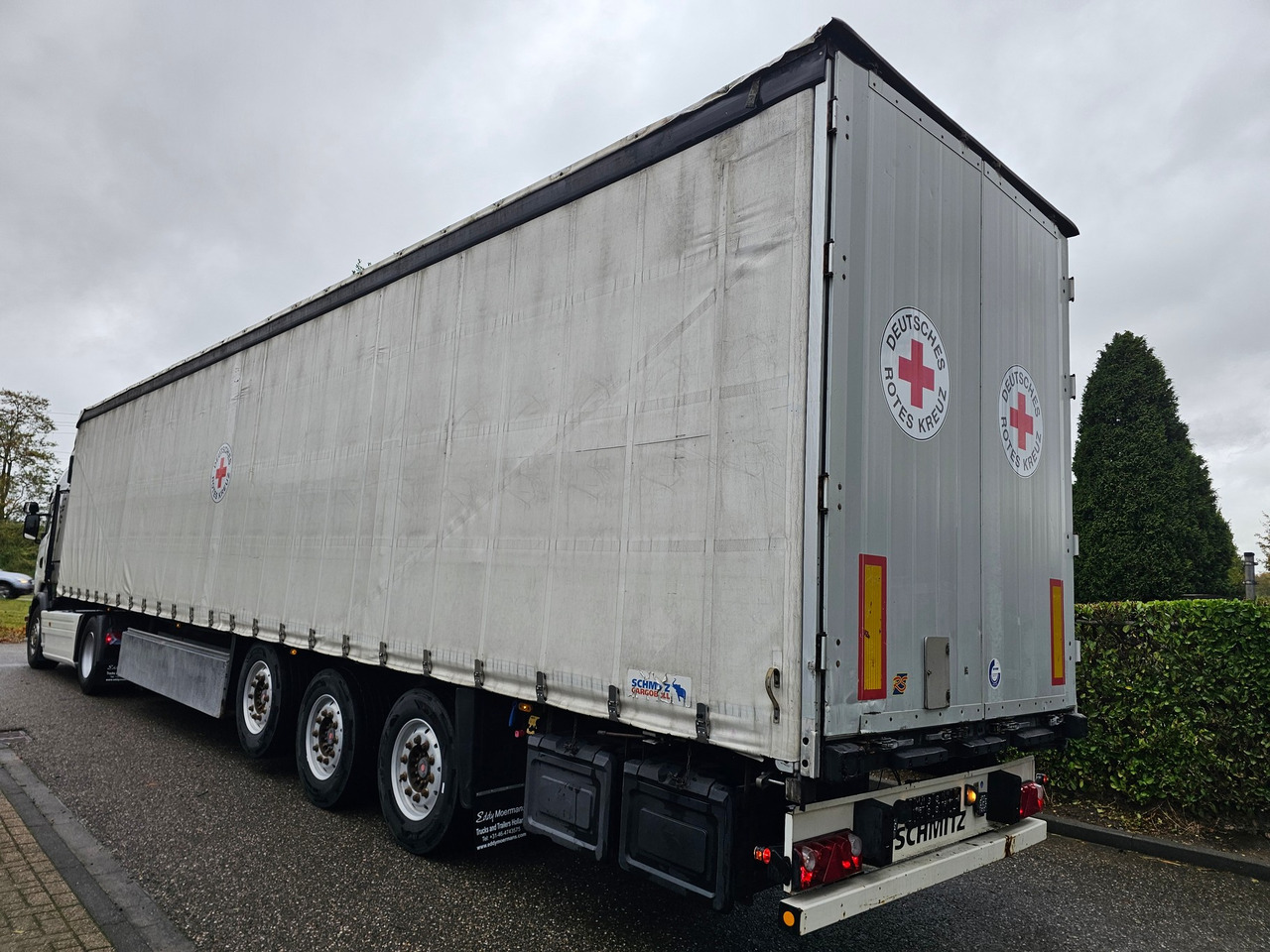 Schmitz S01 With New Tyres - Plachtový náves: obrázok 5 Schmitz S01 With New Tyres - Plachtový náves: obrázok 5