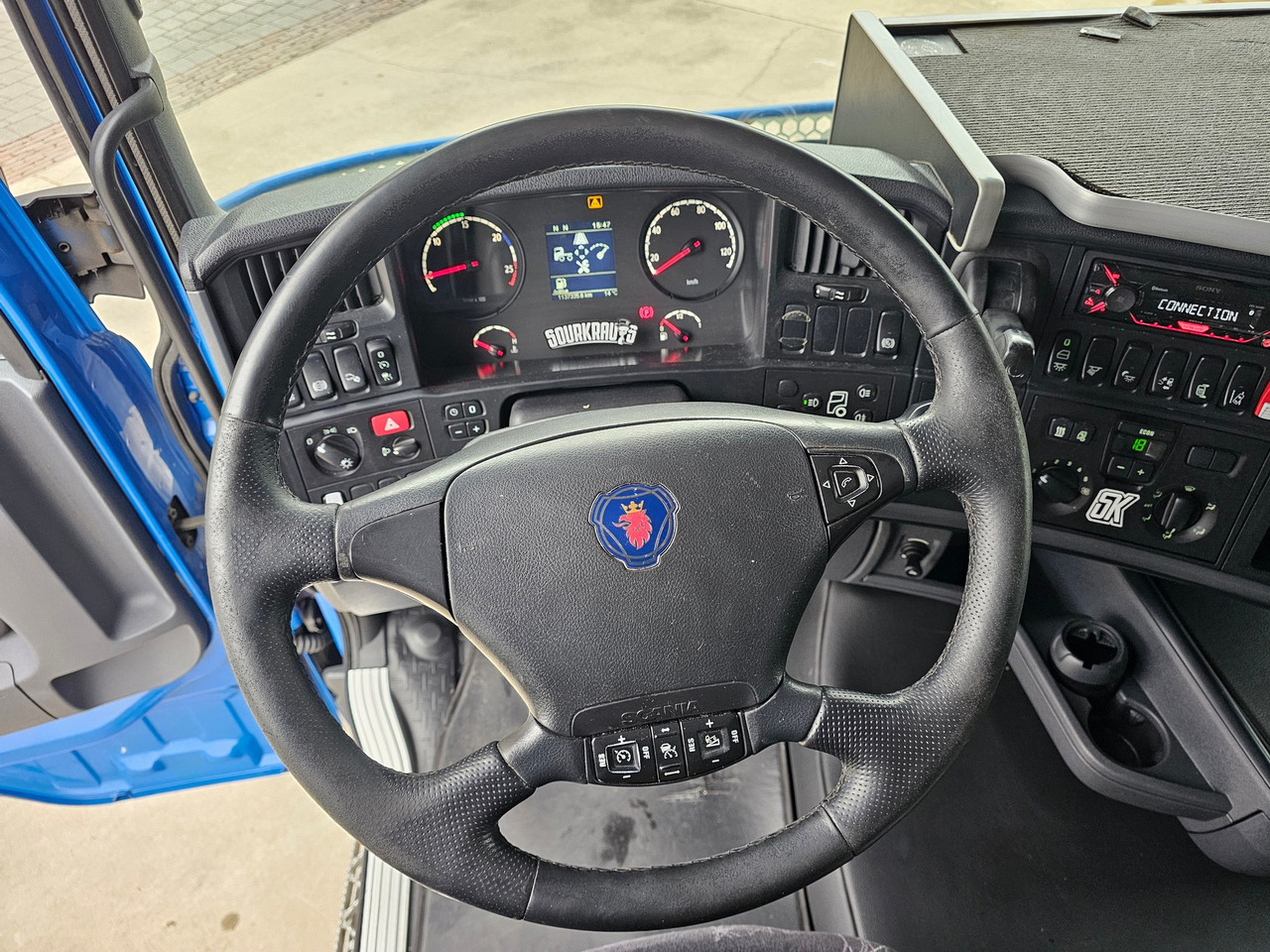 Scania R420 Highline - Ťahač: obrázok 5 Scania R420 Highline - Ťahač: obrázok 5