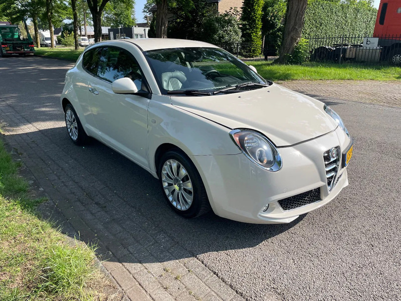Alfa Romeo MiTo ZEER MOOI in prijs verlaagt - Hatchback: obrázok 1 Alfa Romeo MiTo ZEER MOOI in prijs verlaagt - Hatchback: obrázok 1
