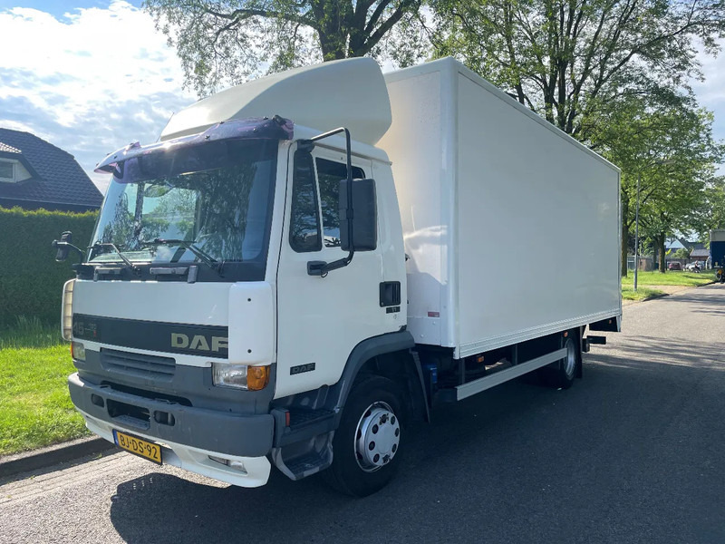 DAF AE45CE 6 Cilinder ATI 150 PK - Skříňový nákladní auto: obrázok 1 DAF AE45CE 6 Cilinder ATI 150 PK - Skříňový nákladní auto: obrázok 1