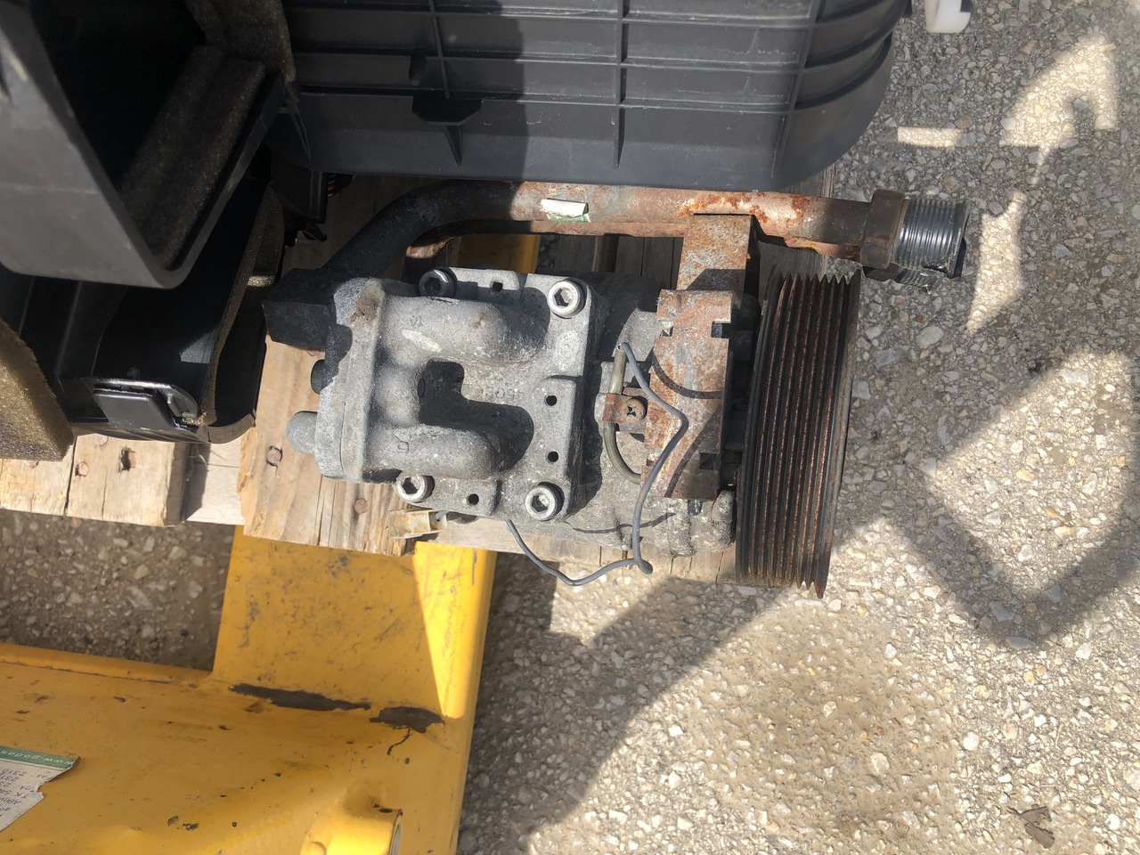 AIR CONDITION (COMPLETE SET) ATEGO 2 4cyl. - Časť klimatizácie pre Nákladné auto: obrázok 2 AIR CONDITION (COMPLETE SET) ATEGO 2 4cyl. - Časť klimatizácie pre Nákladné auto: obrázok 2