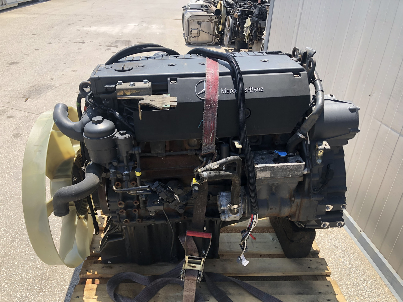 AXOR OM926LA EURO 3 - Motor a diely pre Nákladné auto: obrázok 2 AXOR OM926LA EURO 3 - Motor a diely pre Nákladné auto: obrázok 2