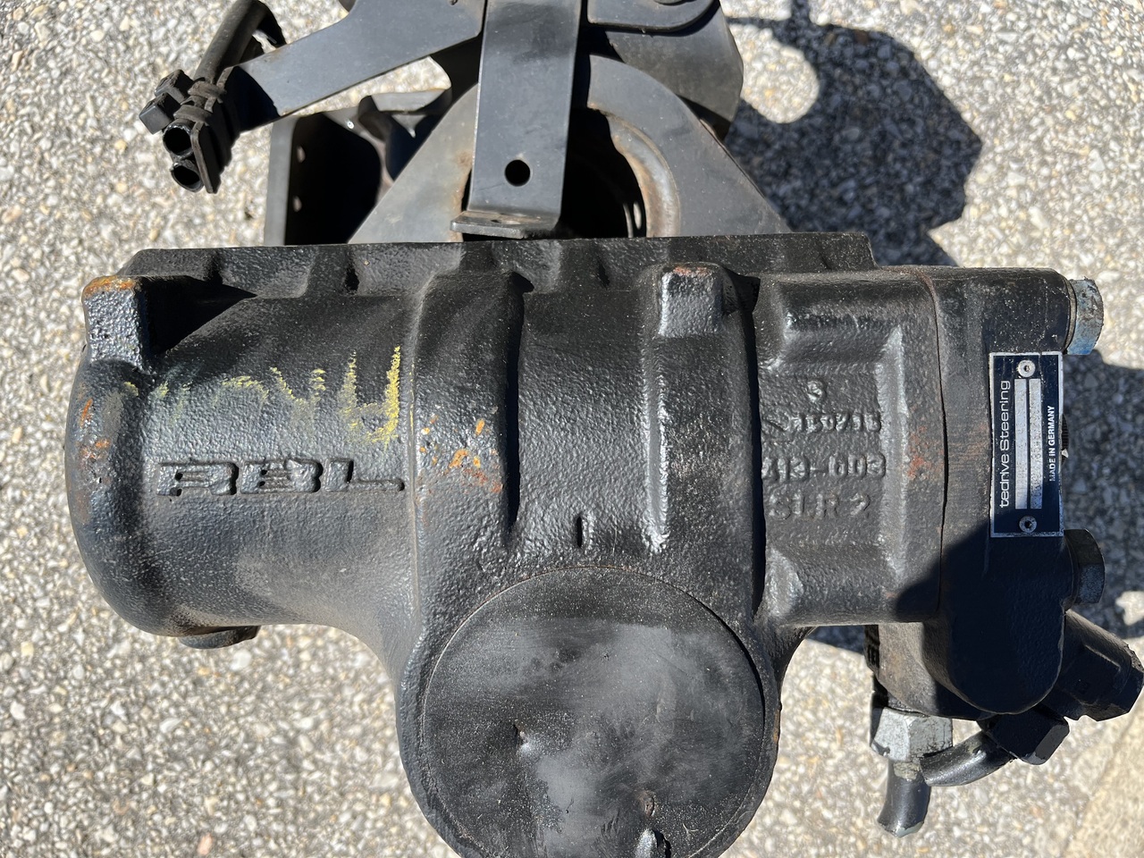 STEERING GEAR RBL C300 MAN TGL - Riadenia pre Nákladné auto: obrázok 2 STEERING GEAR RBL C300 MAN TGL - Riadenia pre Nákladné auto: obrázok 2
