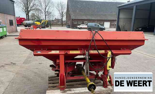 Lely centerliner stooier , front aandrijving - Rozmetač hnojiva: obrázok 4 Lely centerliner stooier , front aandrijving - Rozmetač hnojiva: obrázok 4
