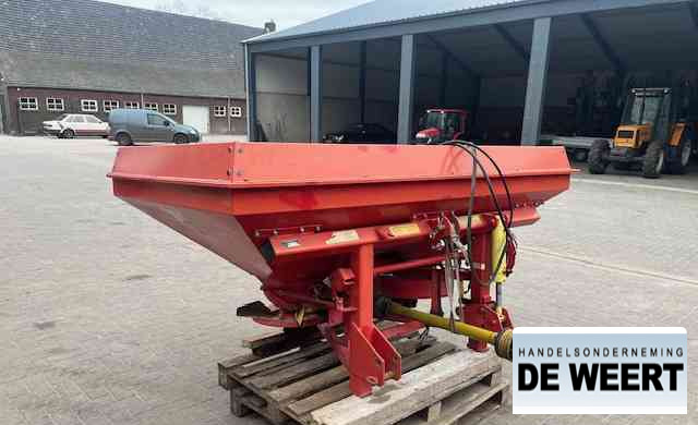 Lely centerliner stooier , front aandrijving - Rozmetač hnojiva: obrázok 1 Lely centerliner stooier , front aandrijving - Rozmetač hnojiva: obrázok 1