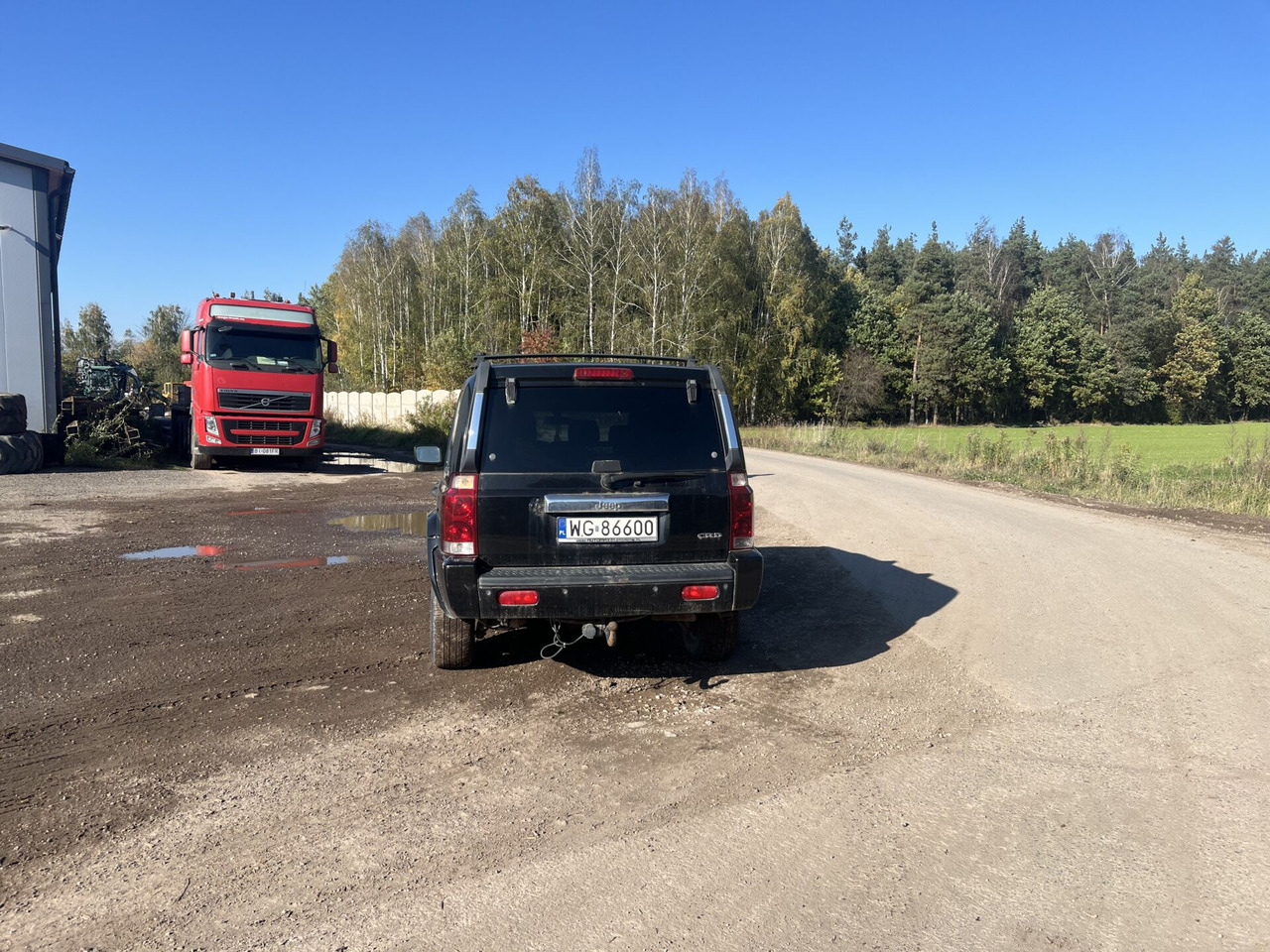 Jeep Comannder 3.0CRD V6 - Automobil: obrázok 4 Jeep Comannder 3.0CRD V6 - Automobil: obrázok 4