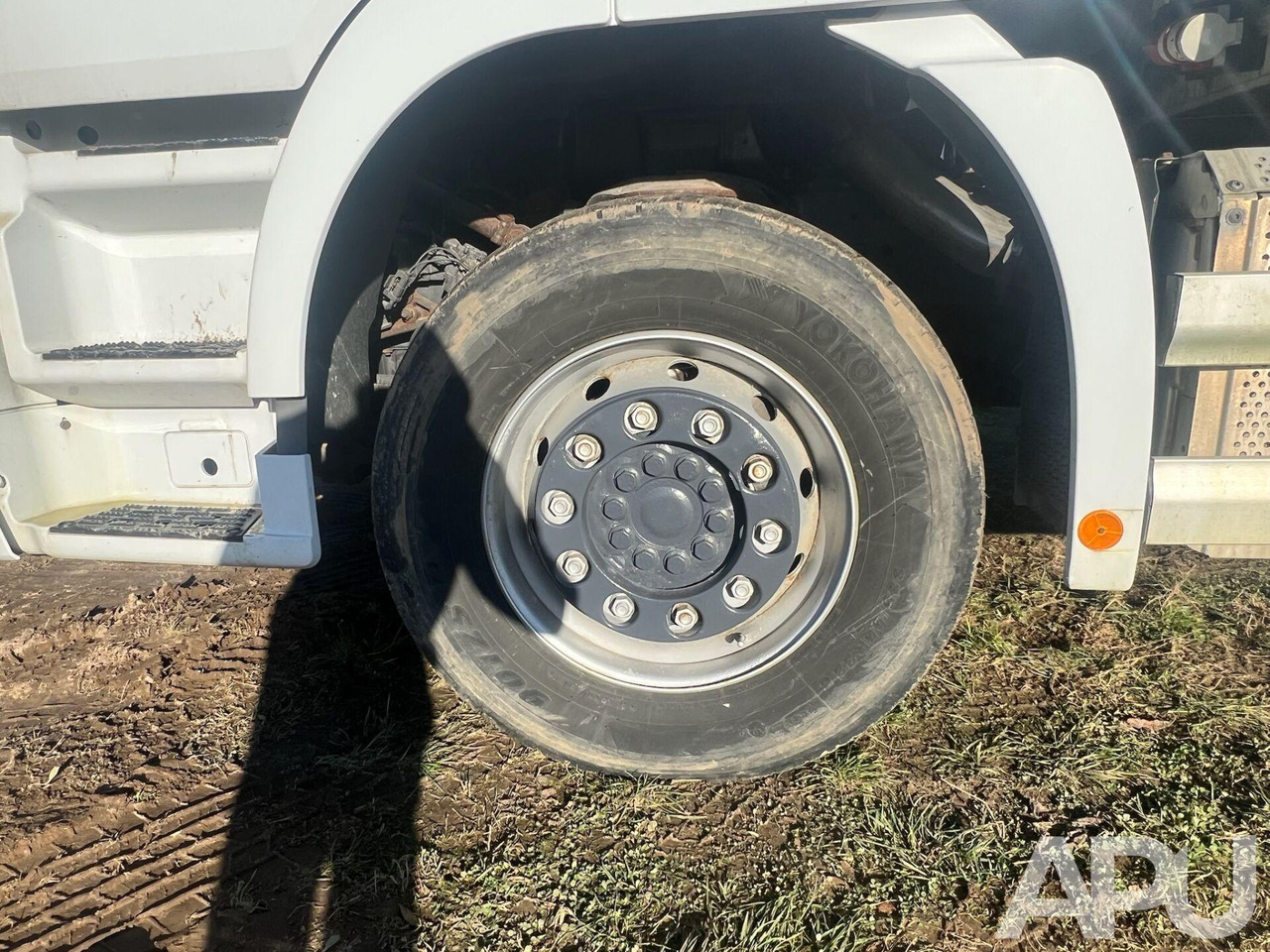 Skříňový nákladní auto Mercedes Actros 1832: obrázok 13 Skříňový nákladní auto Mercedes Actros 1832: obrázok 13