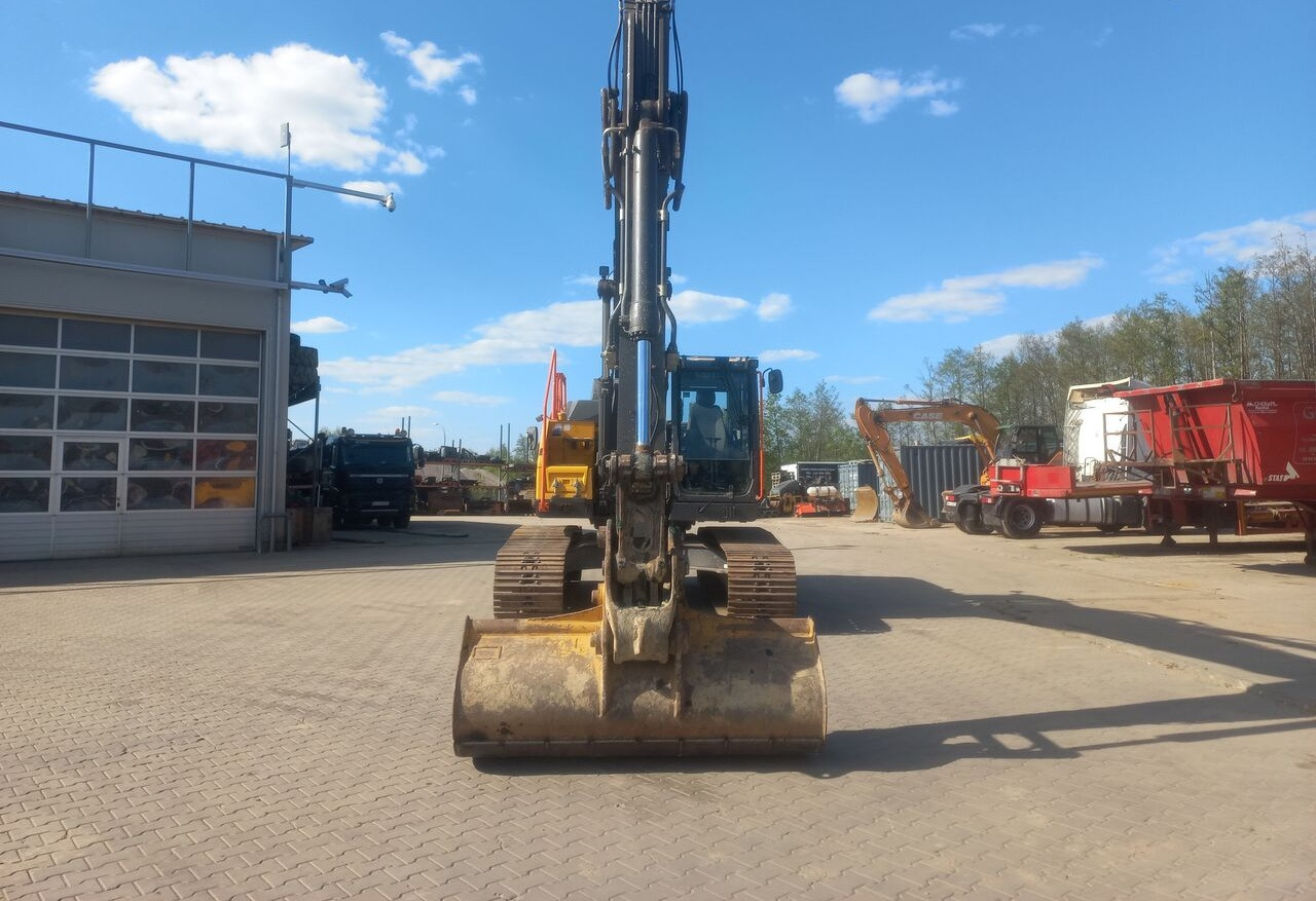 Volvo EC 220EL - Pásové rýpadlo: obrázok 2 Volvo EC 220EL - Pásové rýpadlo: obrázok 2