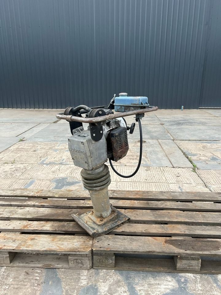 Ubijak WEBER MT SRX 65R-3 - Vibračné dusadlo: obrázok 2 Ubijak WEBER MT SRX 65R-3 - Vibračné dusadlo: obrázok 2