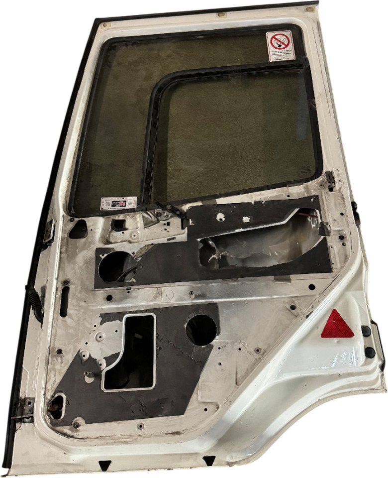 DAF CF EURO 5 DEURS RECHTS ZONDER PANEEL EN SPIEGEL 1950971A5 - Dvere a diely pre Nákladné auto: obrázok 2 DAF CF EURO 5 DEURS RECHTS ZONDER PANEEL EN SPIEGEL 1950971A5 - Dvere a diely pre Nákladné auto: obrázok 2