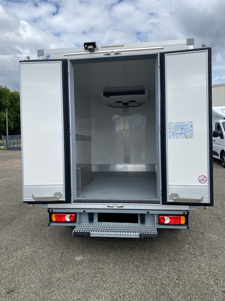 OPEL movano frigorifique - Chladiarenská dodávka: obrázok 2 OPEL movano frigorifique - Chladiarenská dodávka: obrázok 2