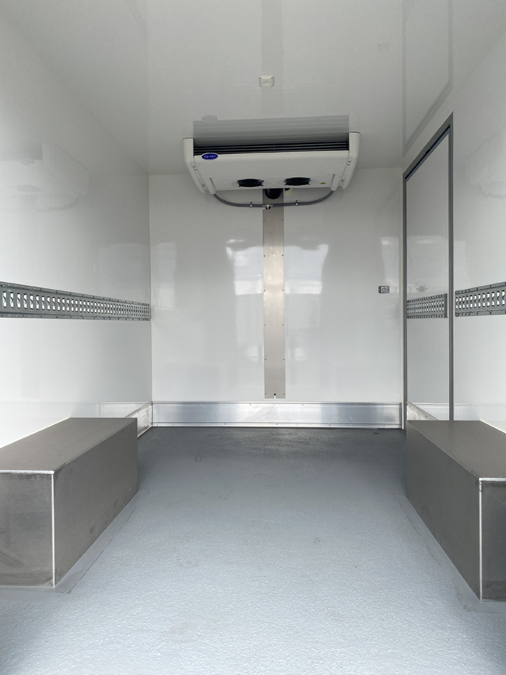 OPEL movano frigorifique - Chladiarenská dodávka: obrázok 3 OPEL movano frigorifique - Chladiarenská dodávka: obrázok 3