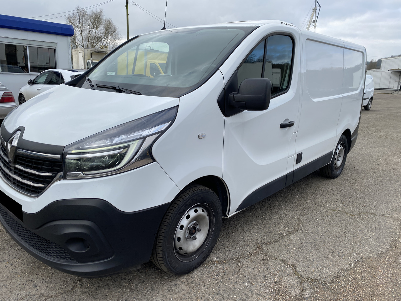 Renault Trafic - Chladiarenská dodávka: obrázok 1 Renault Trafic - Chladiarenská dodávka: obrázok 1