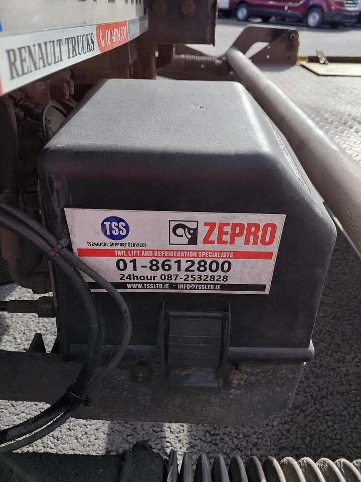 2019 Renault D18 Wide 4×2 18 Tonne - Skříňový nákladní auto: obrázok 4 2019 Renault D18 Wide 4×2 18 Tonne - Skříňový nákladní auto: obrázok 4