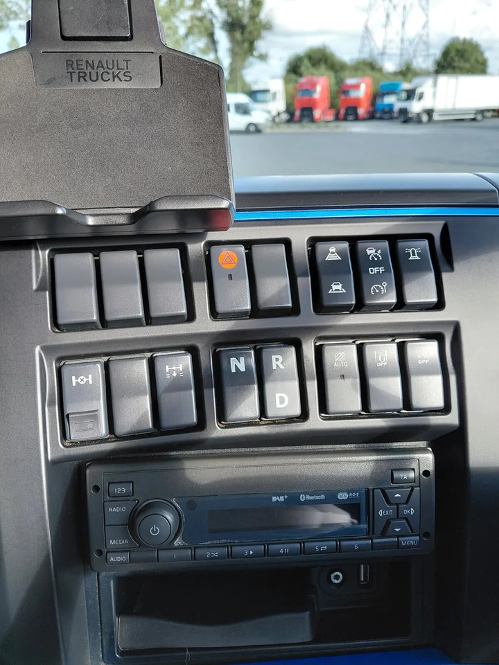 Ramenový nosič kontajnerov 2022 Renault E-Tech D Wide: obrázok 17 Ramenový nosič kontajnerov 2022 Renault E-Tech D Wide: obrázok 17