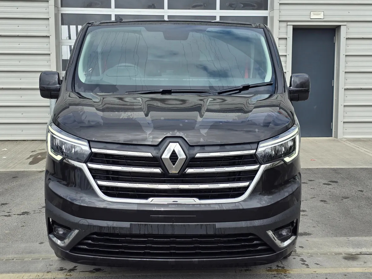 New Renault Trafic Red Edition -150BHP - Malá dodávka: obrázok 5 New Renault Trafic Red Edition -150BHP - Malá dodávka: obrázok 5