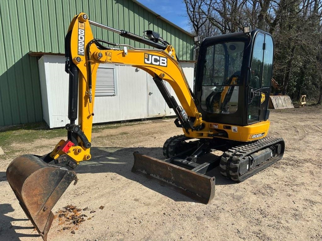 JCB 8025 ZTSL - Mini rýpadlo: obrázok 5 JCB 8025 ZTSL - Mini rýpadlo: obrázok 5