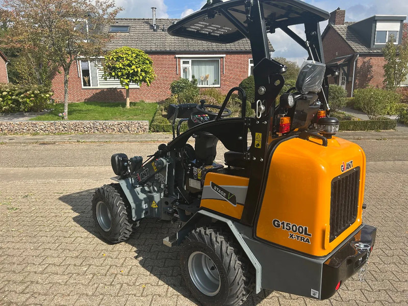 Giant G1500L X-tra - Nakladač: obrázok 5 Giant G1500L X-tra - Nakladač: obrázok 5