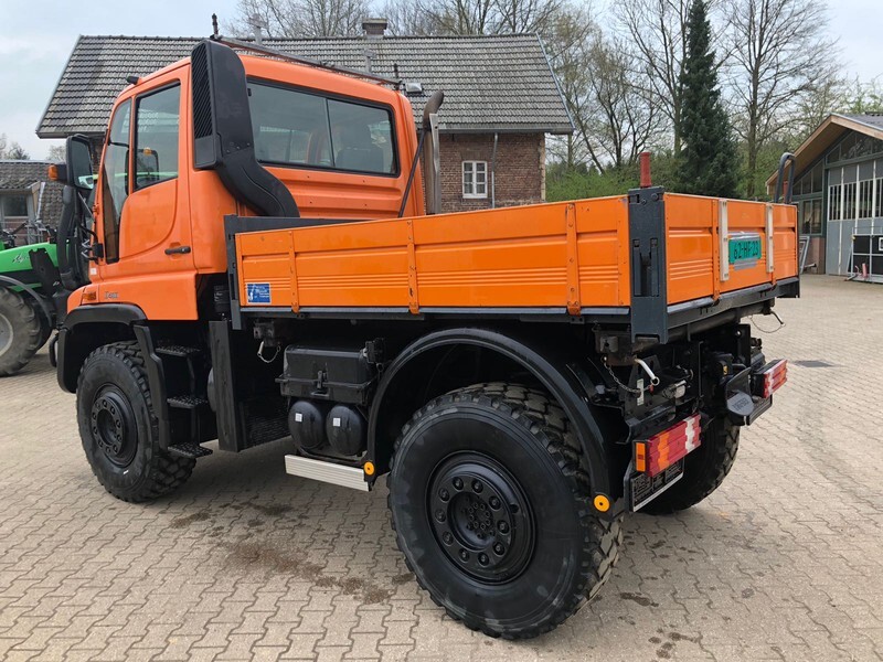 Mercedes-Benz Unimog U400 - Valníkový/ Plošinový nákladný automobil, Komunálne/ Špeciálne stroje: obrázok 2 Mercedes-Benz Unimog U400 - Valníkový/ Plošinový nákladný automobil, Komunálne/ Špeciálne stroje: obrázok 2