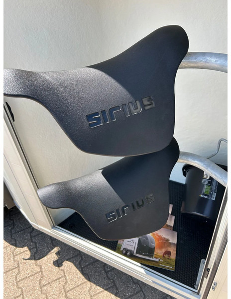 Sirius Voorraad / show modellen Sirius S45 S75 S77 S80 - Príves na prepravu koní: obrázok 3 Sirius Voorraad / show modellen Sirius S45 S75 S77 S80 - Príves na prepravu koní: obrázok 3