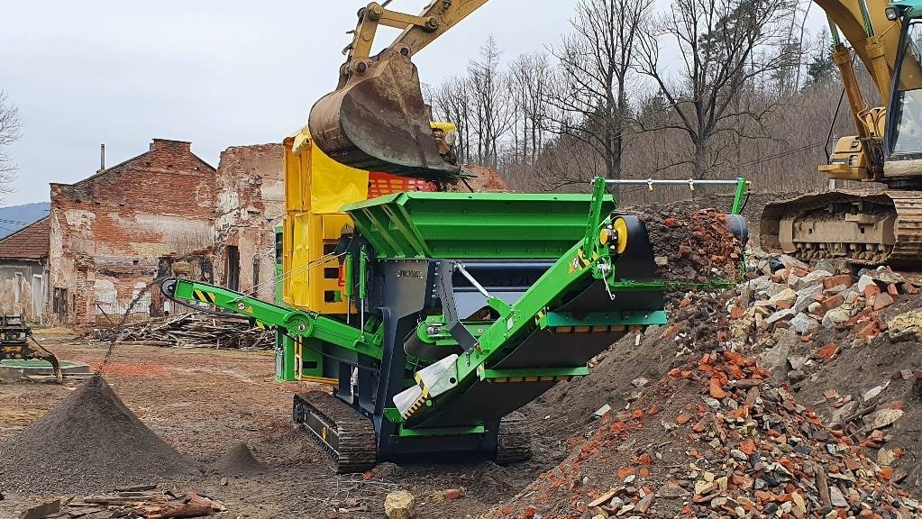 Resta CH1 710x500, CK6 710x500 - Mobilný drvič: obrázok 3 Resta CH1 710x500, CK6 710x500 - Mobilný drvič: obrázok 3