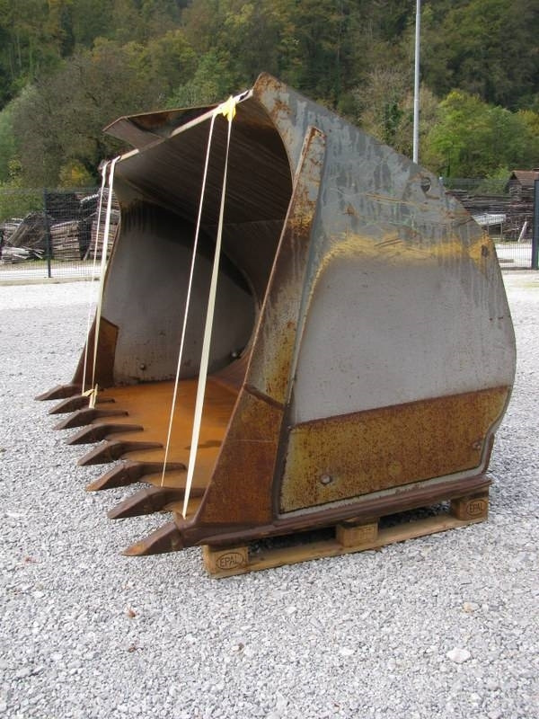 Liebherr L 556, L564,L554 ali L566 nakladalna žlica - Kolesový nakladač: obrázok 2 Liebherr L 556, L564,L554 ali L566 nakladalna žlica - Kolesový nakladač: obrázok 2