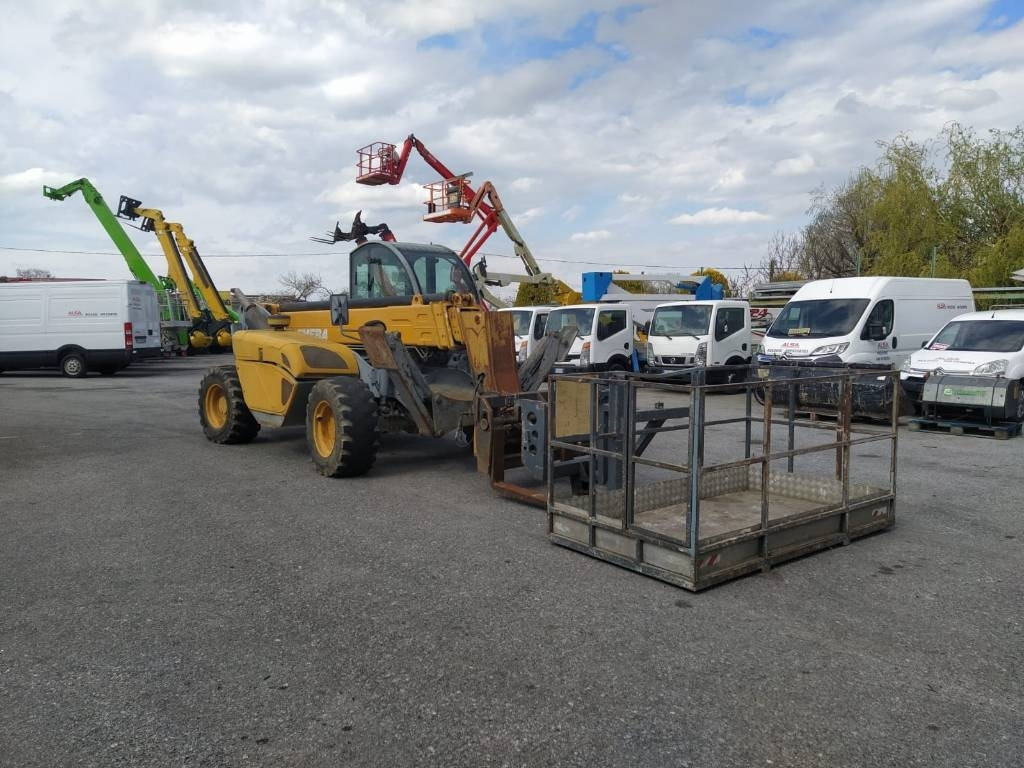 Terex 3713 - Teleskopický nakladač: obrázok 2 Terex 3713 - Teleskopický nakladač: obrázok 2